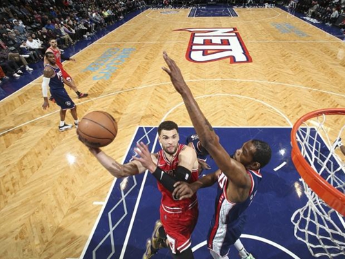 艾菲尔丁独 艾菲尔丁独