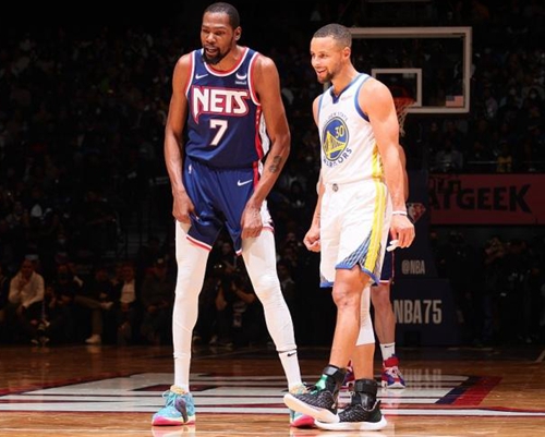 踢球意味着 踢球意味着