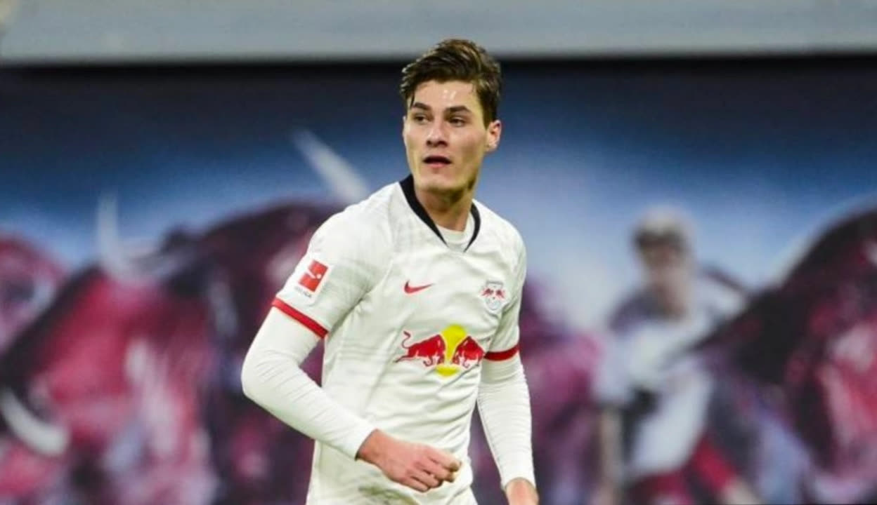 上展现其进 上展现其进